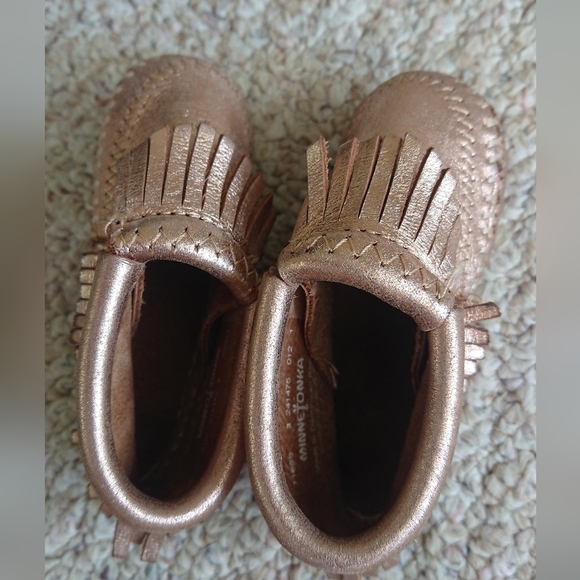 Minnetonka Infant Alex Moccasins size Infant 3 - Picture 2 of 10